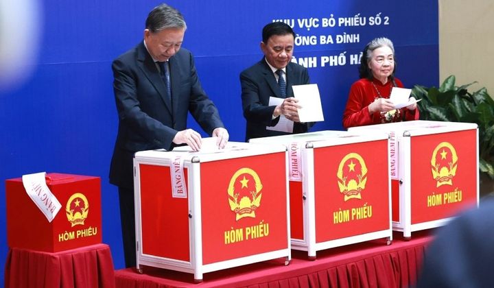 Tổng Bí thư Tô Lâm và lãnh đạo Đảng, Nhà nước cùng gần 79 triệu cử tri tham gia bầu cử