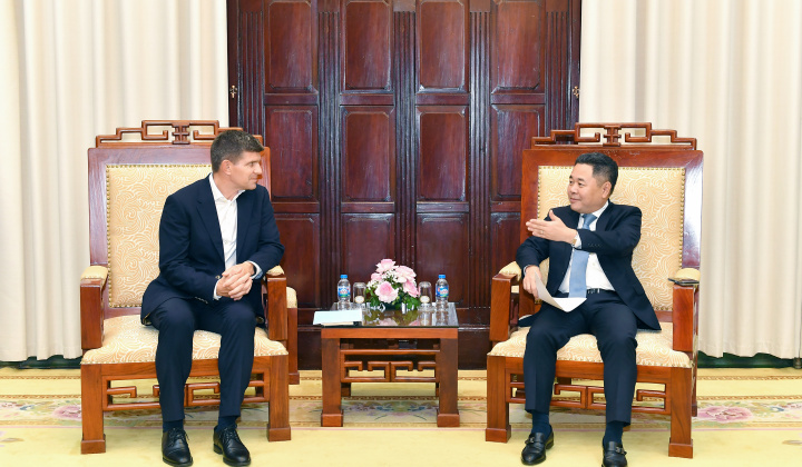 Phó Thống đốc Nguyễn Ngọc Cảnh tiếp Giám đốc khu vực Đông Á của IFC