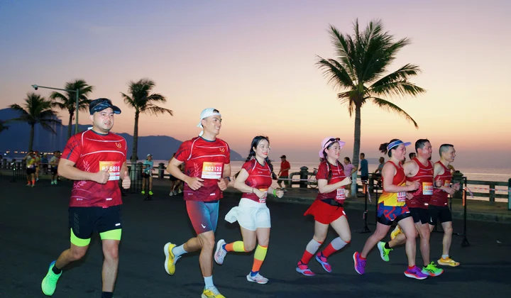 Agribank lan tỏa tinh thần bền bỉ tại Tiền Phong Marathon 2026