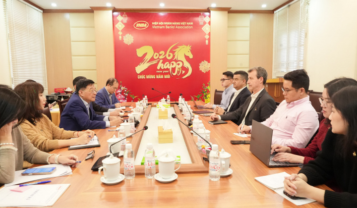 Hiệp hội Ngân hàng Việt Nam làm việc với FiinRatings và S&P Global Ratings