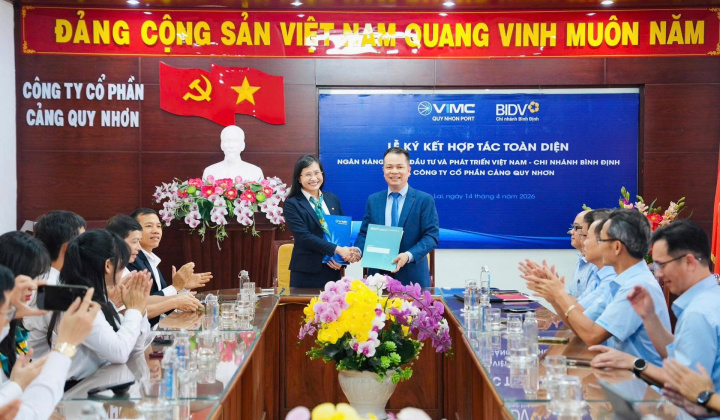 BIDV Bình Định và Cảng Quy Nhơn ký kết hợp tác toàn diện