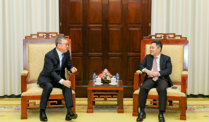 Phó Thống đốc Nguyễn Ngọc Cảnh tiếp Chủ tịch kiêm Tổng Giám đốc Ngân hàng Shinhan Hàn Quốc