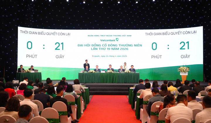 ĐHĐCĐ Vietcombank 2026: thông qua kế hoạch phát hành hơn 1 tỷ cổ phiếu, để ngỏ cơ hội hiện diện tại Trung tâm tài chính quốc tế Việt Nam