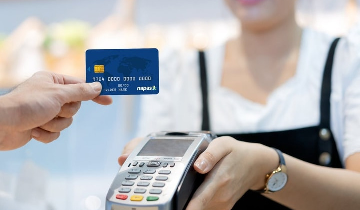 Giao dịch thanh toán không dùng tiền mặt tăng hơn 40%