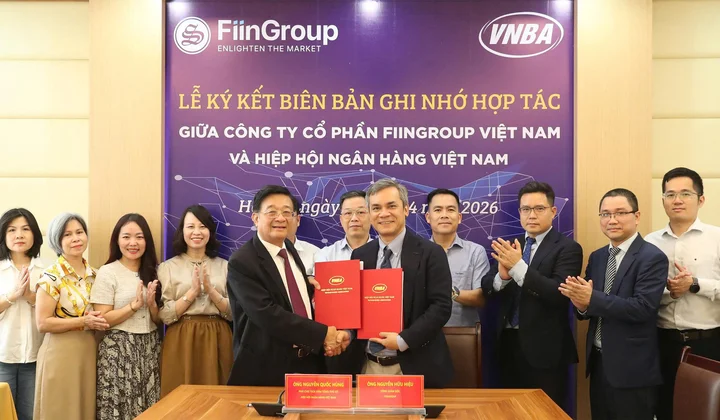 Hiệp hội Ngân hàng Việt Nam ký biên bản ghi nhớ hợp tác với Fiingroup