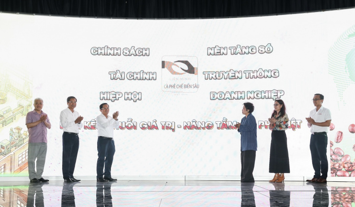 Agribank đồng hành cùng ngành cà phê Việt: Hướng đến giá trị chế biến sâu bền vững