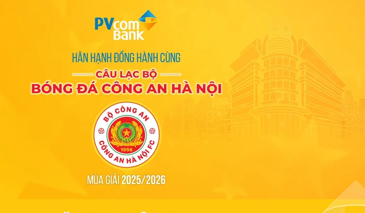 PVcomBank đồng hành CAHN FC phát triển bóng đá Việt Nam