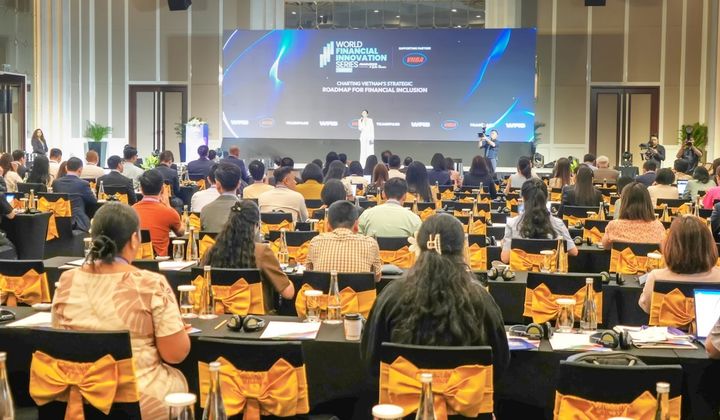 Diễn đàn WFIS 2026: Ngành Ngân hàng trước yêu cầu chuyển đổi sang mô hình ngân hàng thông minh