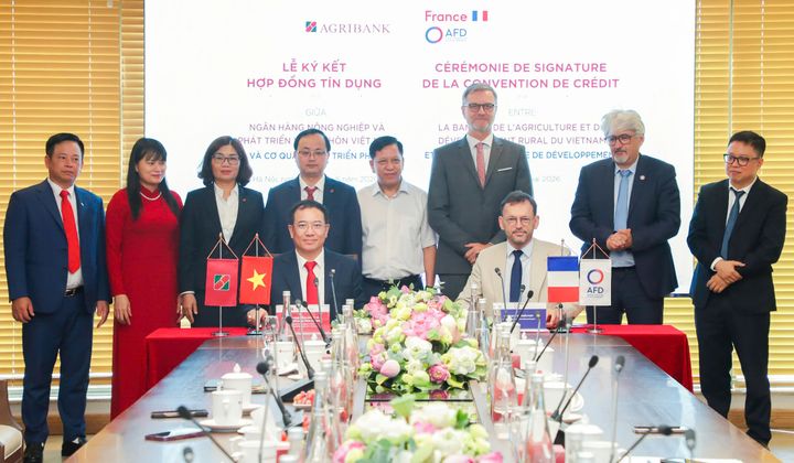 Agribank ký kết Hợp đồng tín dụng Hạn mức tài chính khí hậu với Cơ quan Phát triển Pháp