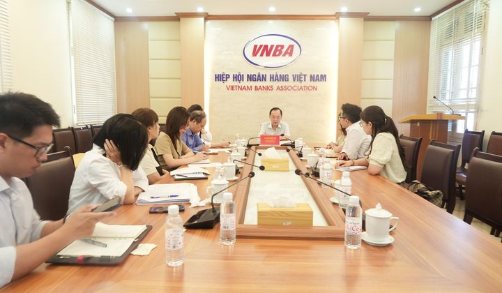 Phó Chủ tịch, Tổng Thư ký Đào Minh Tú tiếp đại diện Tổ chức Tài chính Quốc tế (IFC)