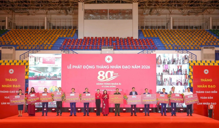 Vietcombank ủng hộ 20 tỷ đồng hưởng ứng “Tháng Nhân đạo” năm 2026
