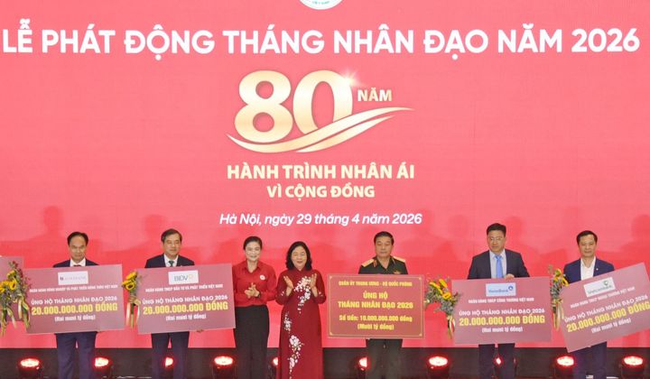 VietinBank ủng hộ 20 tỷ đồng tại lễ phát động tháng nhân đạo 2026
