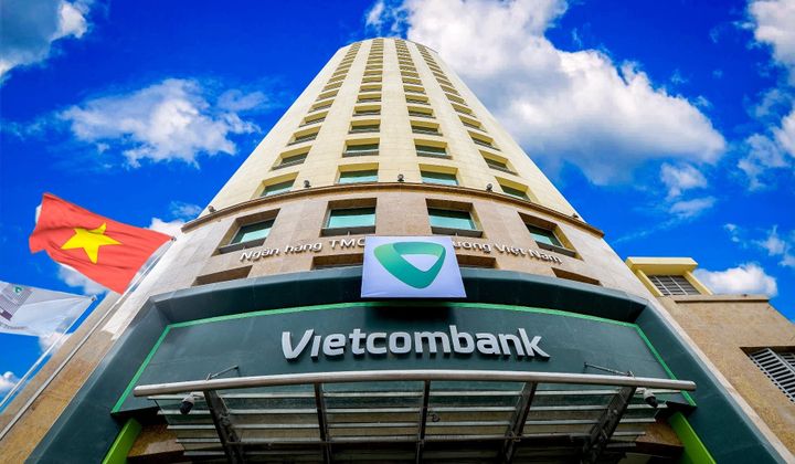 Moody's Ratings nâng triển vọng xếp hạng của VCB lên Tích cực
