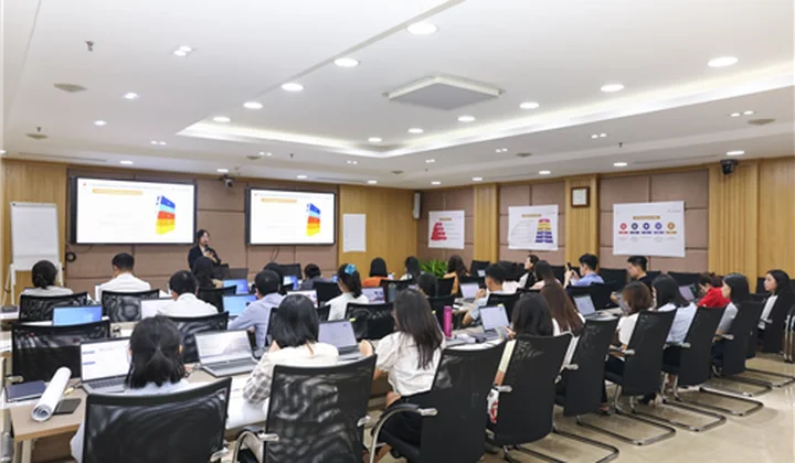 Co-opBank đào tạo hàng nghìn cán bộ QTDND về dịch vụ ngân hàng số và thanh toán điện tử