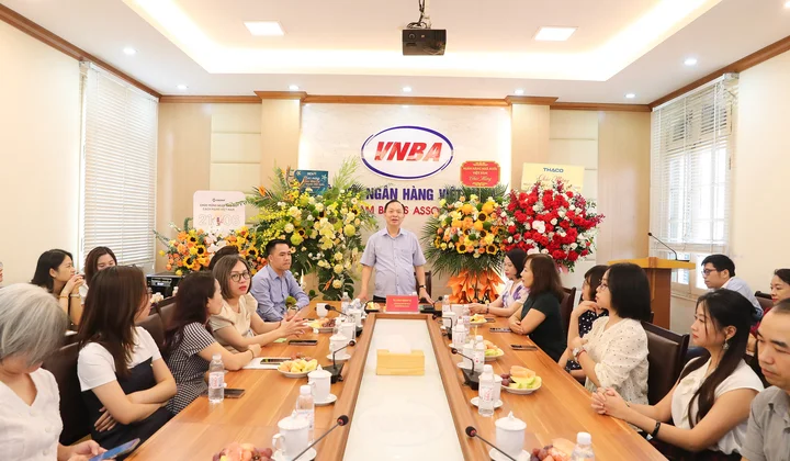 Phó Chủ tịch kiêm Tổng Thư ký Đào Minh Tú gặp mặt, chúc mừng đội ngũ báo chí, truyền thông VNBA nhân Ngày Báo chí Cách mạng Việt Nam