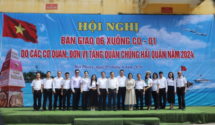Agribank, BIDV, VietinBank, Vietcombank hỗ trợ xuồng CQ-01 cho Quân chủng Hải quân