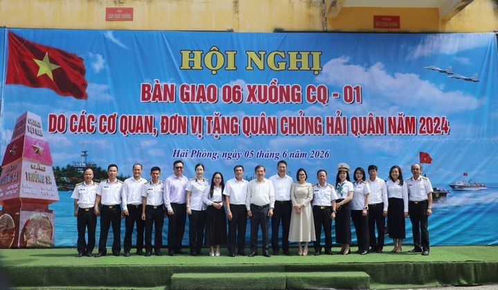 Agribank, BIDV, VietinBank, Vietcombank hỗ trợ xuồng CQ-01 cho Quân chủng Hải quân