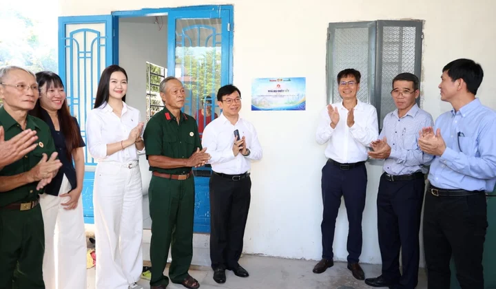 Vietcombank bàn giao 6 căn nhà tình nghĩa cho cựu chiến binh tại TP.HCM