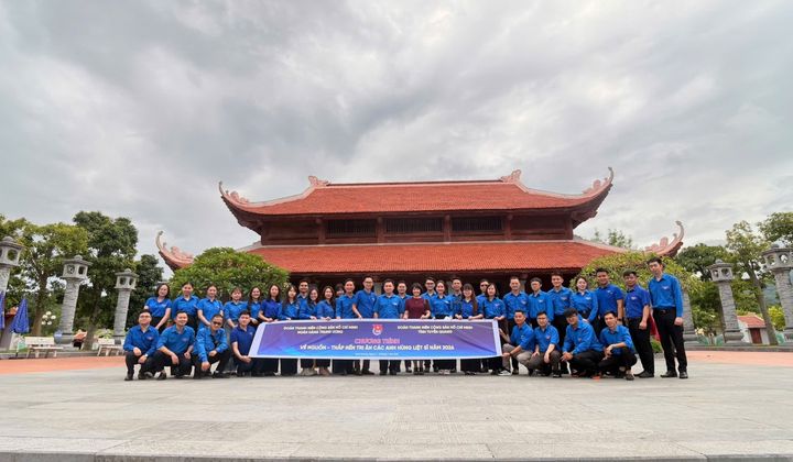 Tuổi trẻ Ngân hàng Trung ương tiếp nối truyền thống "Uống nước nhớ nguồn"