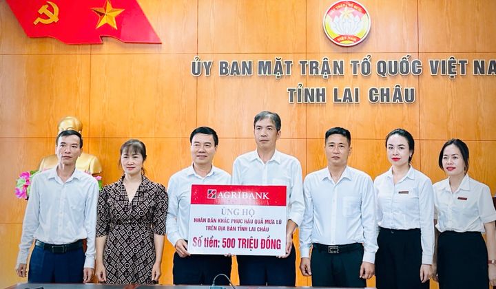 Agribank hỗ trợ tỉnh Lai Châu 500 triệu đồng khắc phục hậu quả do mưa lũ