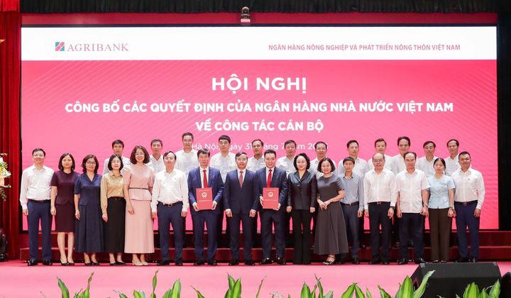 Agribank tổ chức Hội nghị công bố các quyết định của Ngân hàng Nhà nước về công tác cán bộ
