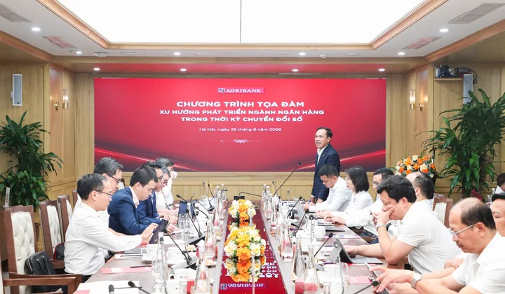 Agribank tổ chức tọa đàm "Xu hướng phát triển ngành Ngân hàng trong thời kỳ chuyển đổi số"