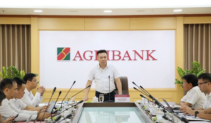 Agribank làm việc với các chi nhánh tại TP. Hồ Chí Minh, thúc đẩy tăng trưởng an toàn cuối năm