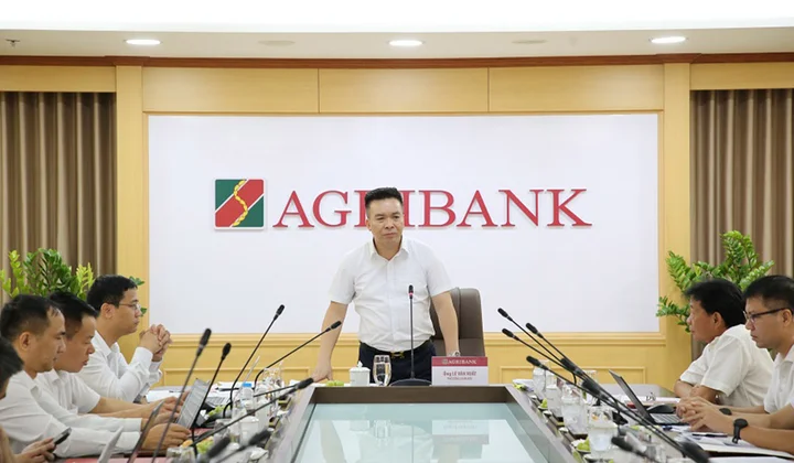 Agribank làm việc với các chi nhánh tại TP. Hồ Chí Minh, thúc đẩy tăng trưởng an toàn cuối năm