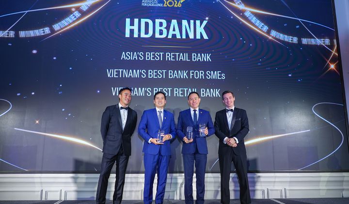 HDBank là ngân hàng Việt Nam đầu tiên nhận danh hiệu "Ngân hàng Bán lẻ tốt nhất châu Á"