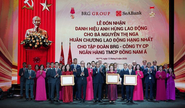SeABank đón nhận Huân chương Lao động hạng Nhất