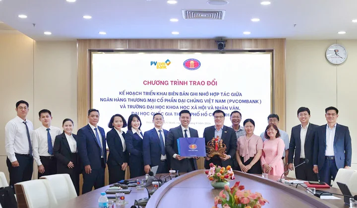 PVcomBank mở rộng hợp tác với Trường Đại học Khoa học Xã hội và Nhân văn, ĐHQG-HCM