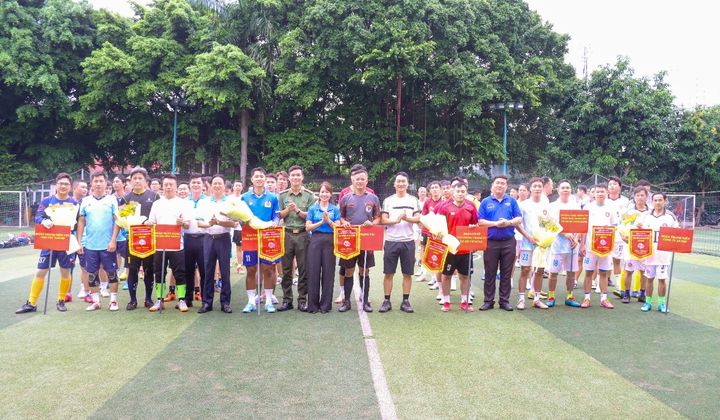 SaiGonBank đồng hành Giải bóng đá giao hữu năm 2026