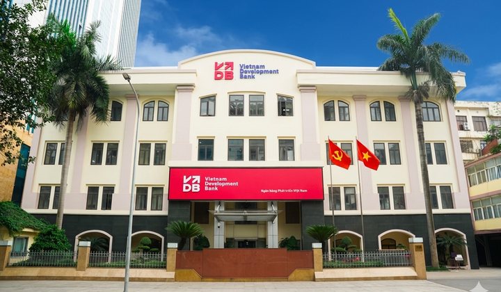 VDB phát động phong trào thi đua thực hiện mục tiêu tăng trưởng bền vững "2 con số" giai đoạn 2026-2030