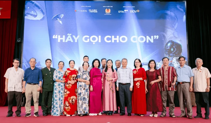Talkshow "Hãy gọi cho con" cùng BIDV xây dựng lớp phòng vệ tài chính vững chắc cho mọi gia đình
