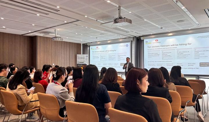 Techcombank phối hợp ILA Du học tổ chức hội thảo "Du học Mỹ & Úc – Định hướng tương lai trong thời đại AI"