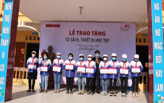 Agribank Hải Dương chắp cánh ước mơ “Thêm con chữ, bớt đói nghèo”