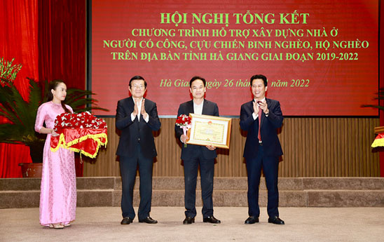 Agribank hỗ trợ xây dựng nhà ở cho những hộ có khó khăn về nhà ở trên địa bàn tỉnh Hà Giang