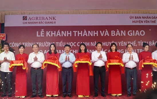 Agribank Bắc Giang II khánh thành và bàn giao công trình Trường Tiểu học Canh Nậu, tỉnh Bắc Giang