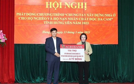 Agribank tài trợ 8 tỷ đồng an sinh xã hội tại Hưng Yên
