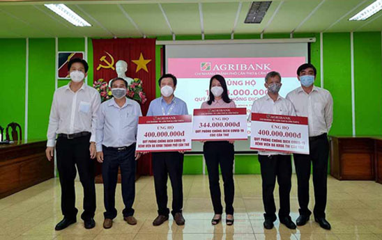 Agribank trên địa bàn thành phố Cần Thơ tiếp tục ủng hộ Quỹ phòng, chống dịch Covid-19 trên 1 tỷ đồng