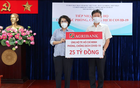 Agribank ủng hộ TP. Hồ Chí Minh 25 tỷ đồng phòng, chống dịch Covid-19