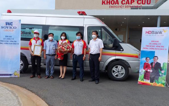 HDBank tặng trang thiết bị y tế phòng chống dịch Covid-19 cho Bà Rịa - Vũng Tàu