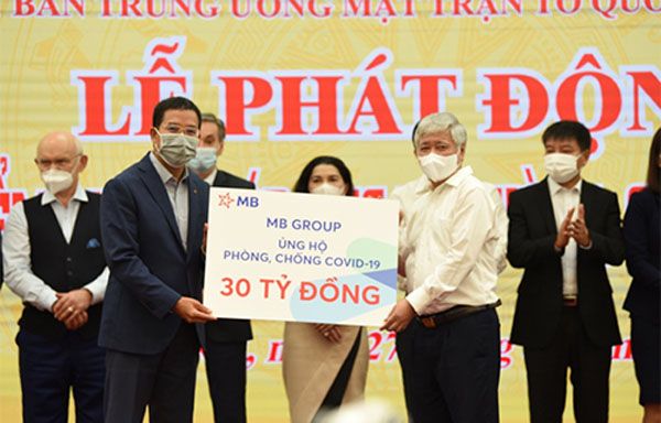 MB Group ủng hộ 30 tỷ đồng mua vắc xin