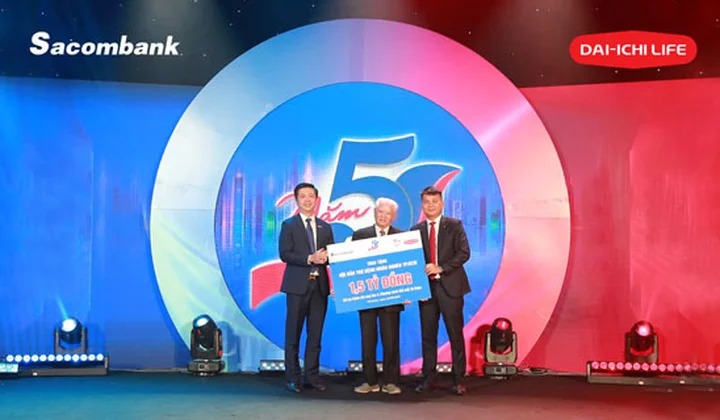 Sacombank và Dai-ichi Life Việt Nam dành ngân sách 1,75 tỷ đồng cho các hoạt động từ thiện xã hội