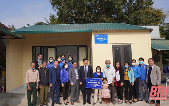 VNPT trao tặng nhà nhân ái cho gia đình có hoàn cảnh khó khăn trên địa bàn tỉnh Thanh Hóa