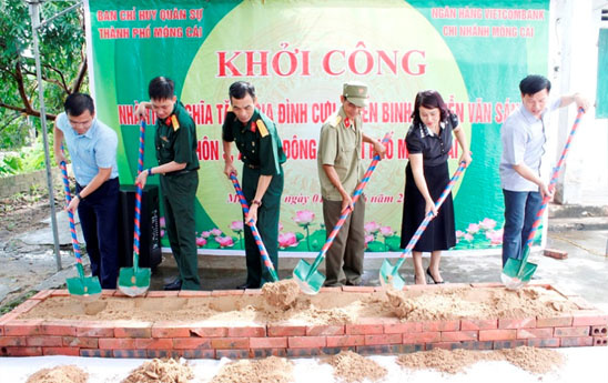 Vietcombank Móng Cái xây Nhà tình nghĩa tặng hội viên Cựu chiến binh