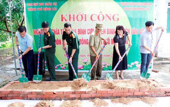 Vietcombank Móng Cái xây Nhà tình nghĩa tặng hội viên Cựu chiến binh