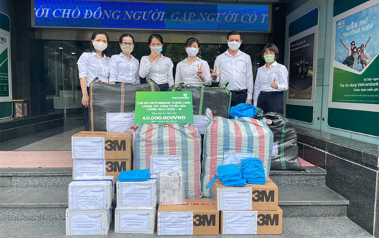Vietcombank chung tay đẩy lùi dịch Covid-19