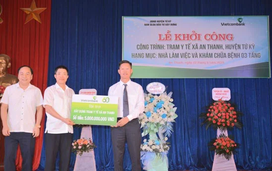 Vietcombank tài trợ xây dựng trạm y tế xã ở Hải Dương