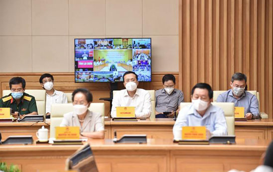 Vietcombank ủng hộ 25 tỷ đồng cho chương trình “Sóng và máy tính cho em”